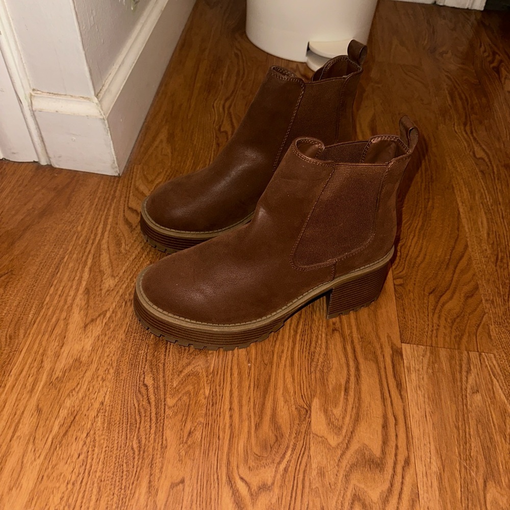 MIA Chestnut Ankle Booties
